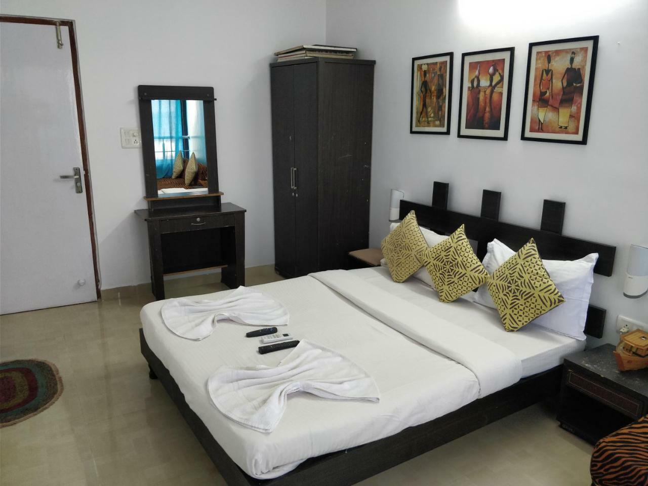 Yoyo Goa, The Apartment Hotel Vagator Esterno foto